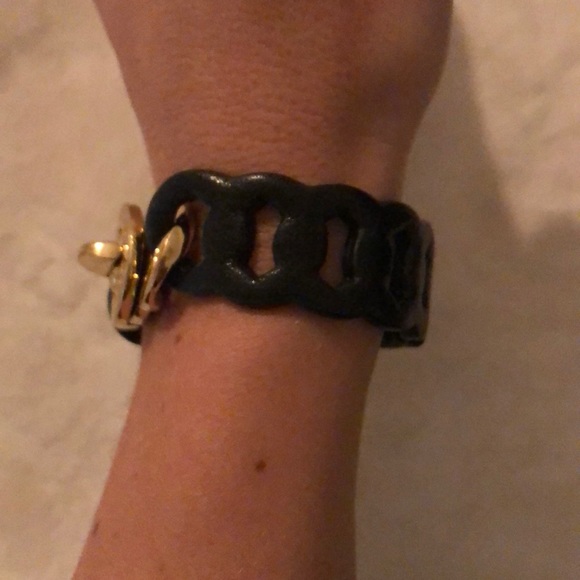 Marc by Marc Jacobs black turnlock bracelet - Picture 2 of 6